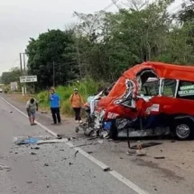 Un muerto y 7 heridos deja choque en carretera de Tabasco