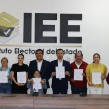 IEE PUEBLA ENTREGA CONSTANCIAS A DIPUTADOS ELECTOS DE MORENA