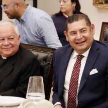 ARMENTA SE REUNIÓ CON MONSEÑOR VÍCTOR SÁNCHEZ