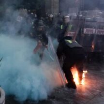ENCAPUCHADOS CAUSAN DISTURBIOS EN LA MARCHA HOMENAJE A MASACRE DEL ´68