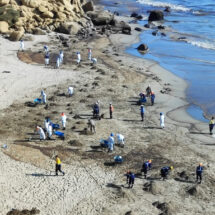 DERRAME DE HIDROCARBURO EN AGUAS DEL PERÚ PROVOCA EMERGENCIA AMBIENTAL EN LA ZONA