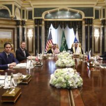 GOBIERNO DE EE.UU. CONSIDERA QUE LA REUNIÓN CON RUSIA ES UN PASO HACIA LA PAZ EN UCRANIA