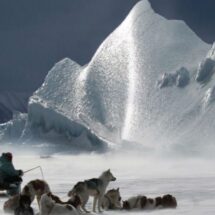 GOBIERNO DE EE.UU. BUSCA COMO SEA LA MANERA DE QUEDARSE CON GROENLANDIA