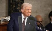 GOBIERNO DE TRUMP CONSIDERA AMPLIAR LA PROHIBICIÓN A CIUDADANOS DE OTROS 36 PAÍSES