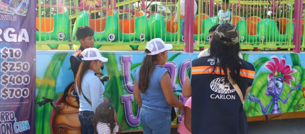 Programa Viajes Inolvidables acerca a familias del interior a la Feria de Puebla