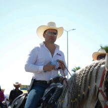 “TONY” FLORES DIPUTADO LOCAL DE COAHUILA CHOCA SU CAMIONETA LAMBORGHINI