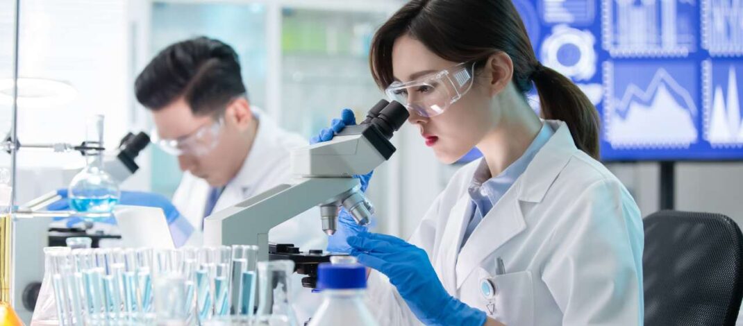 CIENTÍFICOS DE LA BUAP DESARROLLAN TECNOLOGÍA PARA ELIMINAR EL USO DE COLORANTES Y FÁRMACOS