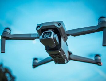 BASE MILITAR FRANCESA ES CUSTODIADA POR DRONES DESCONOCIDOS